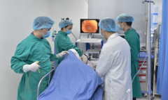 Coi thường triệu chứng đau bụng, lúc đi khám thì ung thư đã di căn
