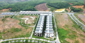 Sau 5 năm, ‘Thung lũng Silicon’ Đà Nẵng chỉ là những căn nhà hoang và cây dại