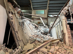 Hiện trường đổ nát sau vụ sập sàn tòa nhà tại TP.HCM