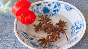 Tác dụng tuyệt vời của hoa hồi ngâm giấm trắng