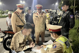 Quy trình tạm giữ giấy tờ của người vi phạm giao thông thế nào? 