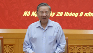 Tổng Bí thư, Chủ tịch nước: Chăm lo xây dựng quân đội vững mạnh, dựa vào dân