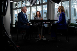 Bà Harris kể khoảnh khắc ông Biden thông báo rời cuộc đua tổng thống