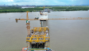 Cận cảnh cầu lớn nhất Vành đai 3 nối TP.HCM với Đồng Nai sau hai năm thi công 