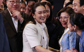 Tân Thủ tướng Thái nêu kế hoạch phát 13 tỷ USD cho dân