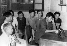 55 năm phát sóng Bản Thông cáo đặc biệt về tin Bác Hồ mất trên VOV