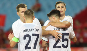 Báo Thái Lan: Tuyển Nga từ chối ra sân nếu thời tiết Hà Nội quá xấu