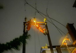 Hậu siêu bão Yagi: Hơn 3 triệu người dân mất điện, xuyên đêm sửa chữa đường dây