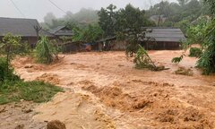 Mưa lớn gây gập úng, sạt lở nhiều nơi ở Sơn La, 1 người chết