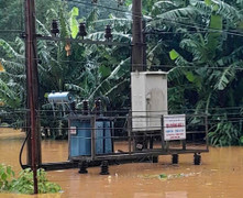 Mưa lớn sau bão Yagi, nhiều tỉnh miền núi phía Bắc mất điện