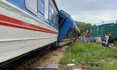 Nguyên nhân khiến nhiều đoàn tàu trật bánh ở ga Lăng Cô