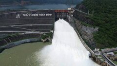 Hai hồ thủy điện lớn nhất miền Bắc đóng cửa xả đáy