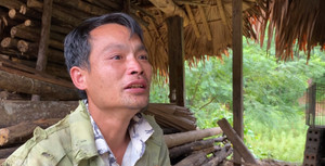 Làng Nủ hôm nay chìm trong đau thương