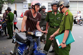 Công an phường có quyền gì với người vi phạm giao thông?