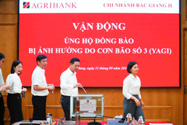 Cán bộ, người lao động Agribank ủng hộ một ngày lương khắc phục hậu quả bão số 3