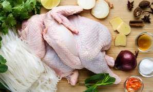 Những phần 'cực độc' của gà, thèm mấy cũng không nên ăn 