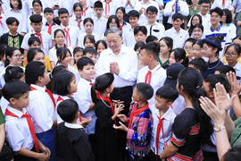 Tổng Bí thư, Chủ tịch nước gửi thư chúc Tết Trung Thu tới thiếu niên, nhi đồng