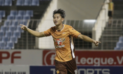Cầu thủ sinh năm 2008 lập kỷ lục tại V.League