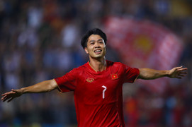 Công Phượng về Việt Nam thi đấu