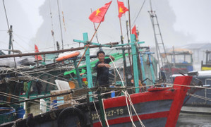 Biển Đông sắp đón bão số 4, Bộ NN&PTNT ra công điện khẩn