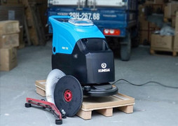 Các loại máy chà sàn liên hợp nổi bật tại Kumisai