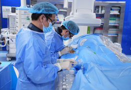 Cấp cứu nam thanh niên 31 tuổi ngưng tim vì thói quen hút thuốc lá 20 năm