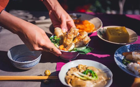 Có nên đi lại ngay sau khi ăn?