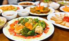 5 quán chay ngon ở Hà Nội không phải mùng 1, ngày rằm vẫn đông khách