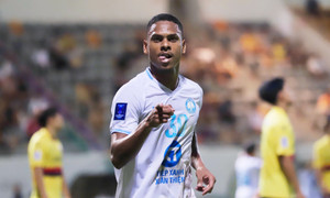 Dùng 7 ngoại binh, CLB Nam Định thắng đội vô địch Hong Kong