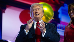 Ông Trump: Chỉ những tổng thống có ảnh hưởng mới bị bắn