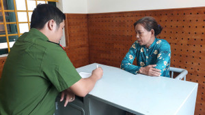 Khởi tố 2 phụ nữ đánh, tạt nước sôi vào công an ở Vĩnh Long