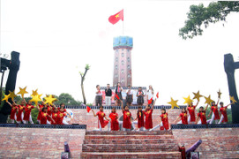 Festival Thu Hà Nội năm 2024 với chủ đề 'Mùa thu lịch sử'