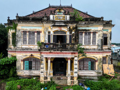 Cận cảnh biệt phủ 100 năm tuổi ở Đồng Nai nguy cơ bị phá bỏ