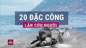 Hơn 20 đặc công nước lặn tìm du khách rơi xuống biển