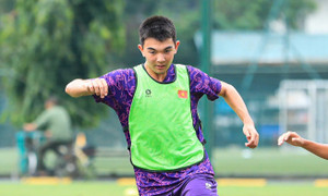 Nhân tố lạ của U17 Việt Nam: Chỉ nói 3 từ tiếng Việt, mơ được đá V.League