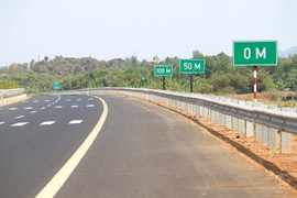 Biển 0m, 50m, 100m trên cao tốc có ý nghĩa gì?