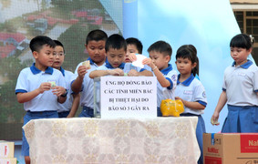 Ủng hộ 100.000 đồng mới có giấy khen: Đừng dạy trẻ lấy tiền đo lòng nhân ái