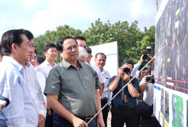 Thủ tướng Phạm Minh Chính thị sát dự án cao tốc TP.HCM-Thủ Dầu Một-Chơn Thành