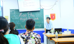 Đóng quỹ lớp đầu năm, nhiều phụ huynh bị cuốn vào 'cuộc chơi của người có tiền'