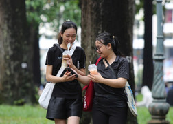 Dự báo thời tiết TP.HCM ngày 28/9: Ban ngày nắng gián đoạn, chiều tối mưa dông