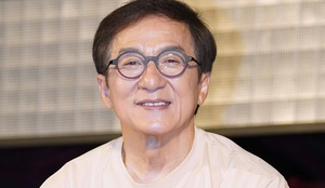 Thành Long bất tỉnh trên phim trường