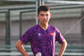 Cầu thủ Việt kiều chia tay U17 Việt Nam