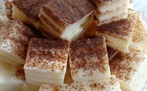 Cách làm thạch sữa chua đơn giản tại nhà