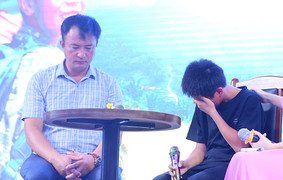 Thầy hiệu trưởng nghẹn ngào nhớ về 13 học sinh Làng Nủ tử vong do lũ quét