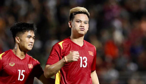 HLV Kim Sang-sik loại trò cưng của ông Park Hang Seo