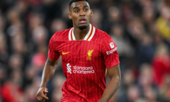 Thắng Bologna, HLV Liverpool đặc biệt khen ngợi 1 cầu thủ