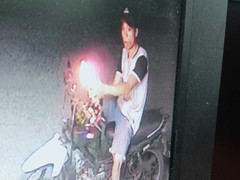 Nam thanh niên ném 'bom xăng' vào 3 ngân hàng ở Phú Yên