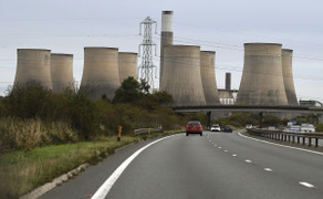 Đóng cửa nhà máy cuối cùng, quốc gia đầu tiên chấm dứt 142 năm điện than