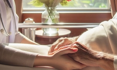 Bộc bạch cuối đời của bệnh nhân khiến nữ y tá bối rối