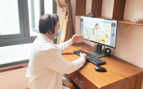 ‘Ngành y muốn phát triển phải chuyển đổi số, mở rộng y tế thông minh’ 